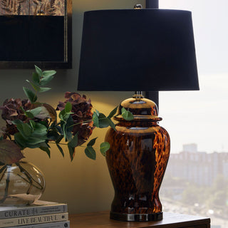 Tabby Chestnut Lamp