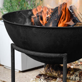 Outdoor Cast Iron Fire bowl in Black